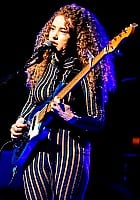 Tal Wilkenfeld